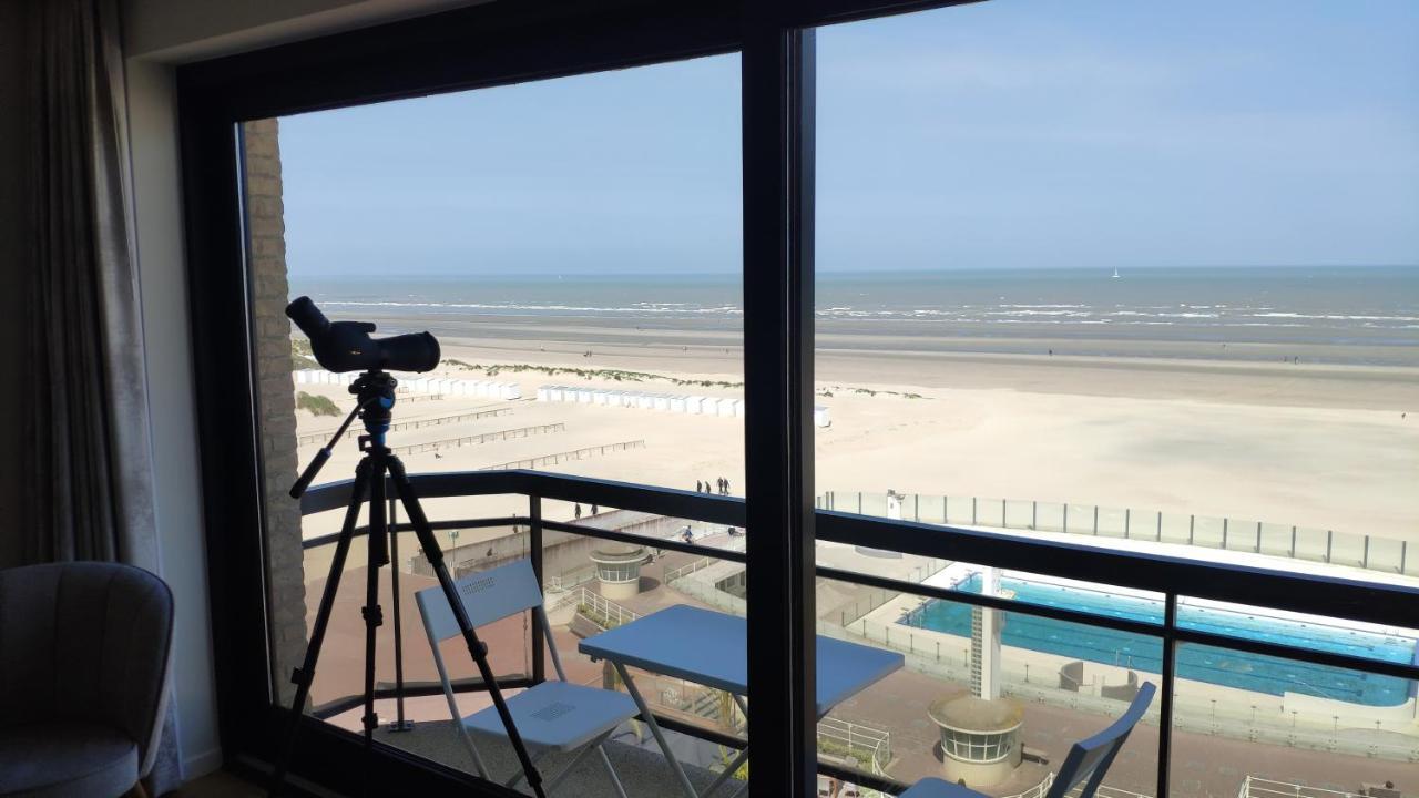 Zeezicht Vanop Het 6 De Verdiep Oostduinkerke Eksteriør billede